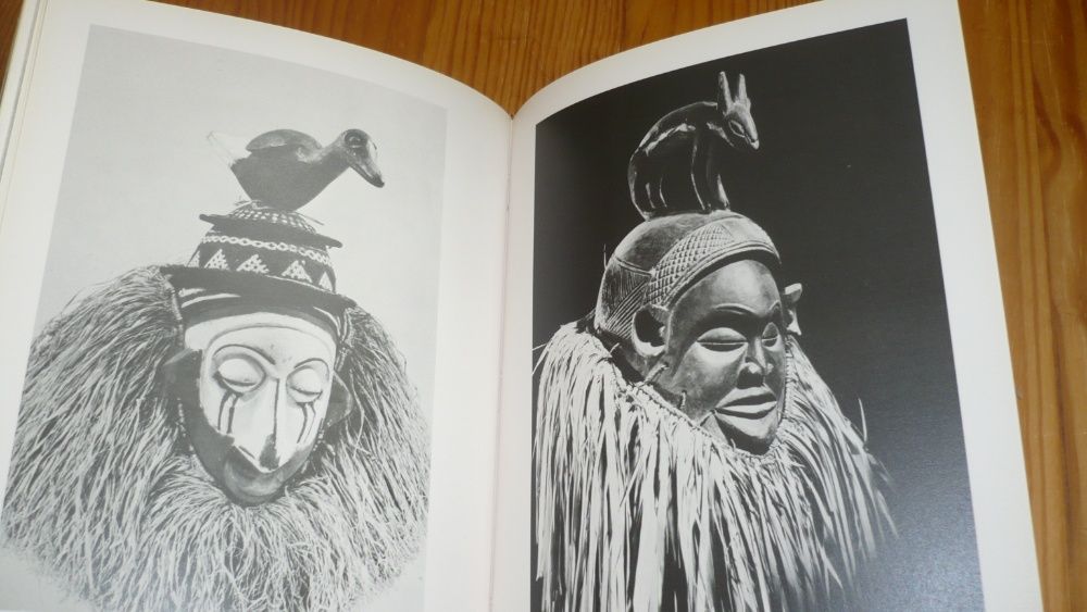 Escultura Africana em Portugal - 1985