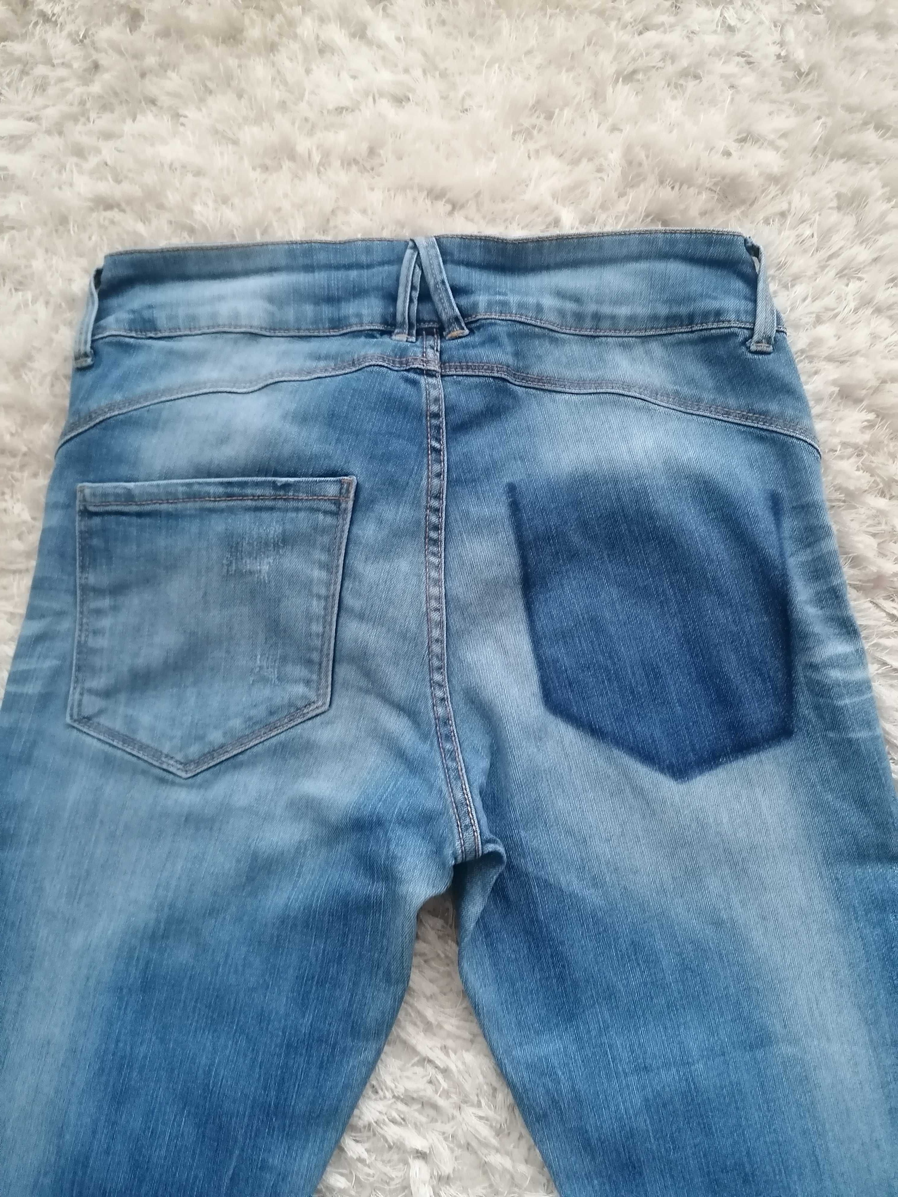 Dżinsy modne r. 36 zwężane, rurki, nietuzinkowe