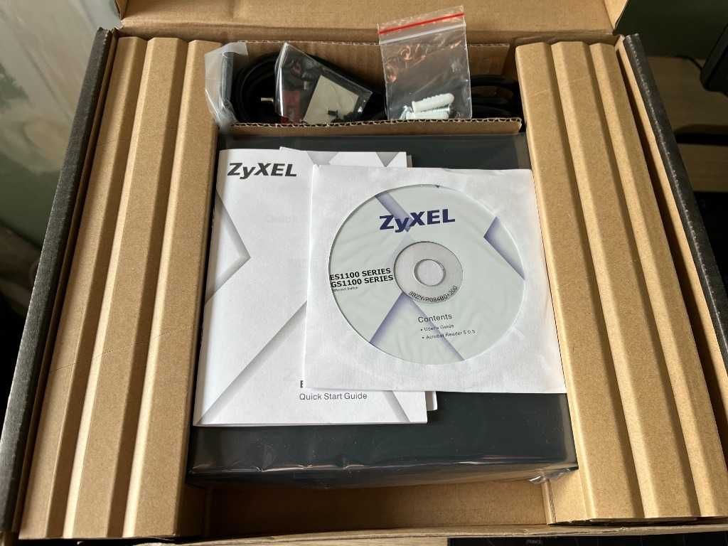 Switch Zyxel es1100-16p