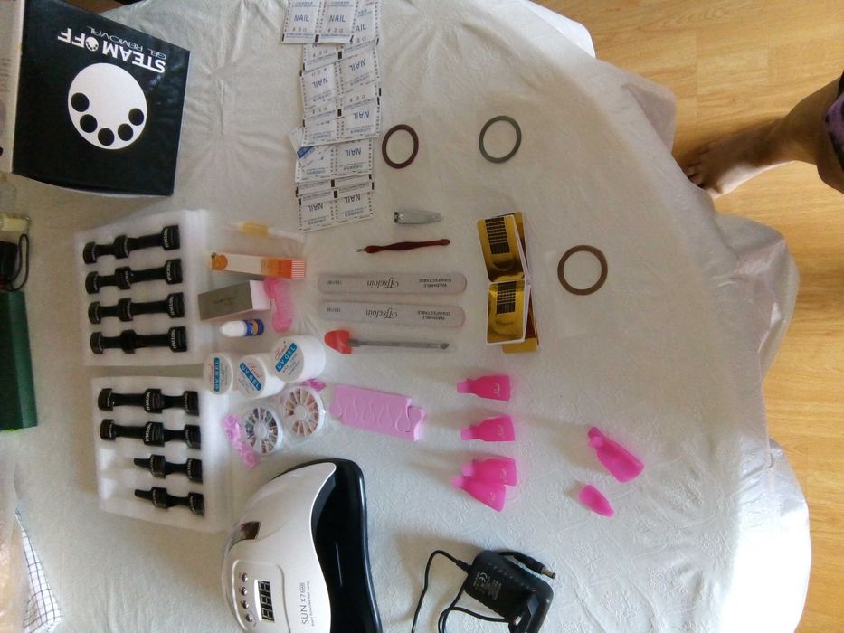 KIT conjunto pra fazer verniz gel +maquina REMOVER verniz a vapor novo