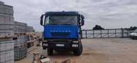 iveco trakker 8x4  2006 r , 380 , niski przebieg