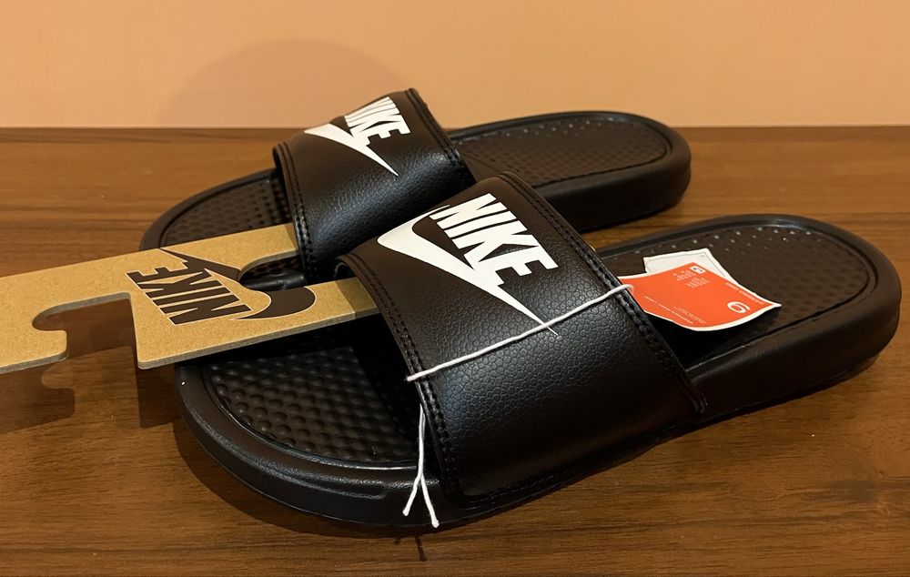 Шлепки-тапочки-сланцы Nike  Benassi jdi 42.5