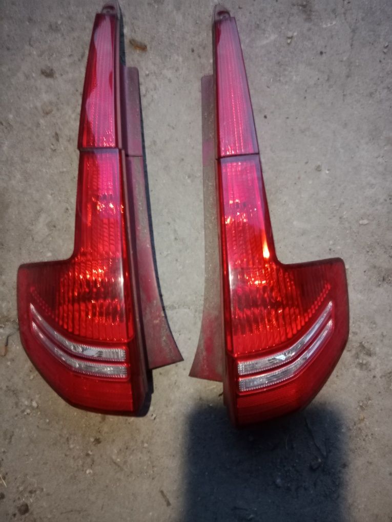 Lampy tył citroen c4