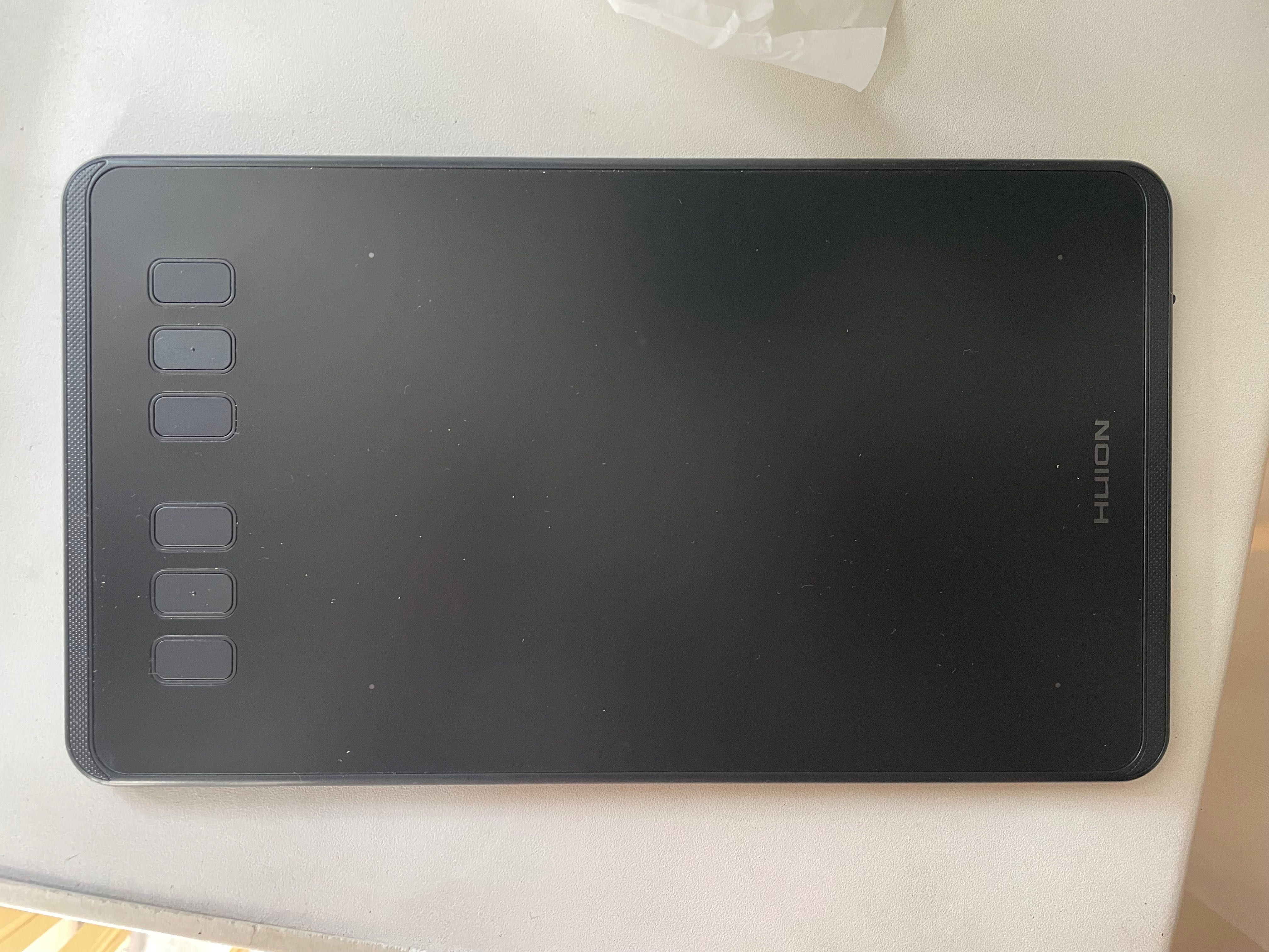 Графічний планшет Huion Inspiroy H640P