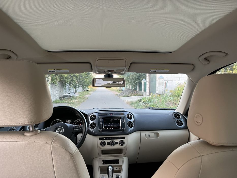 Продам авто Volkswagen Tiguan
