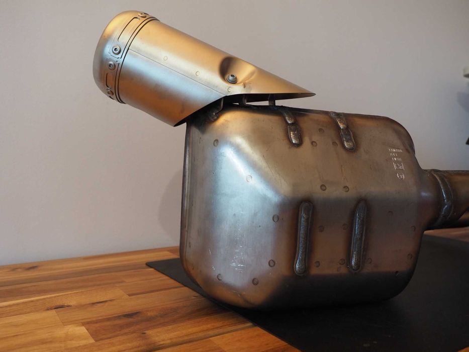 Escape original Yamaha XSR-700/MT-07