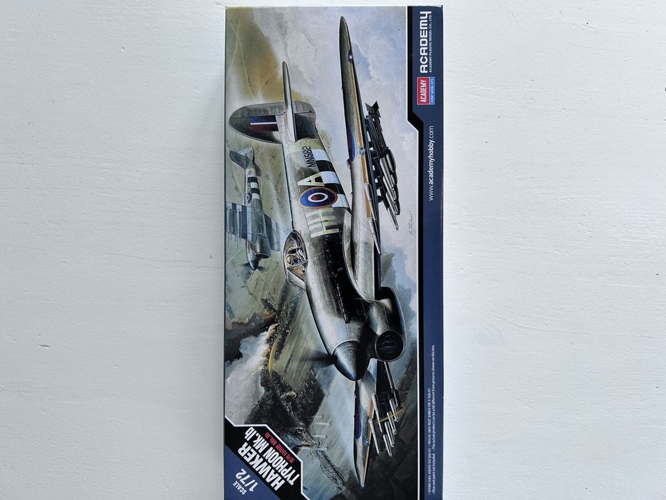 Academy 12462 samolot Hawker Typhoon Mk model 1/72