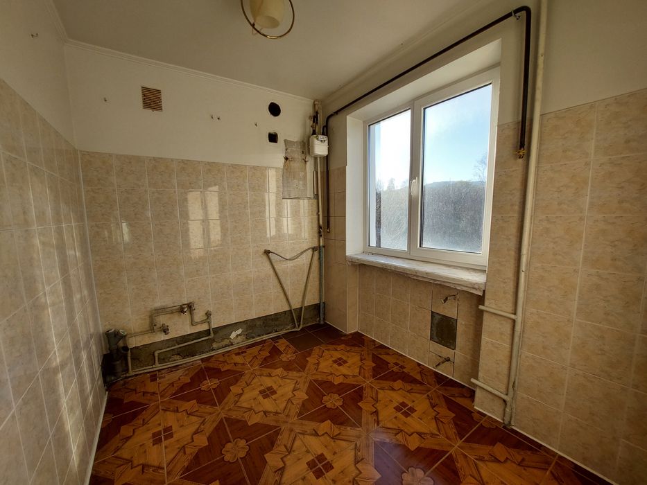 Продаж 2-кім. квартири 46м2 в. Шкільна м. Борислав