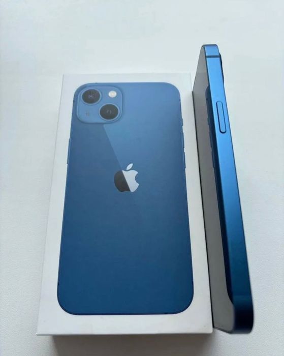 Продам IPhone 13 128