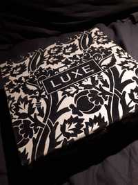 LUXE CITY GUIDES box limited przewodniki moda style Vogue prezent