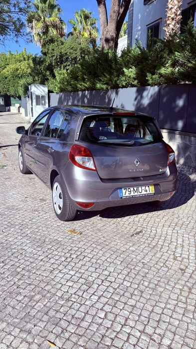 Renault Clio 1.5 Dci 04/2012