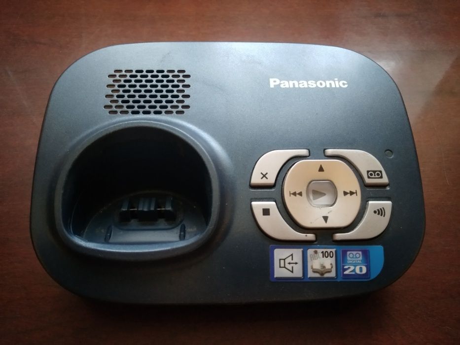 Продам радиотелефон Panasonic с Автоответчиком