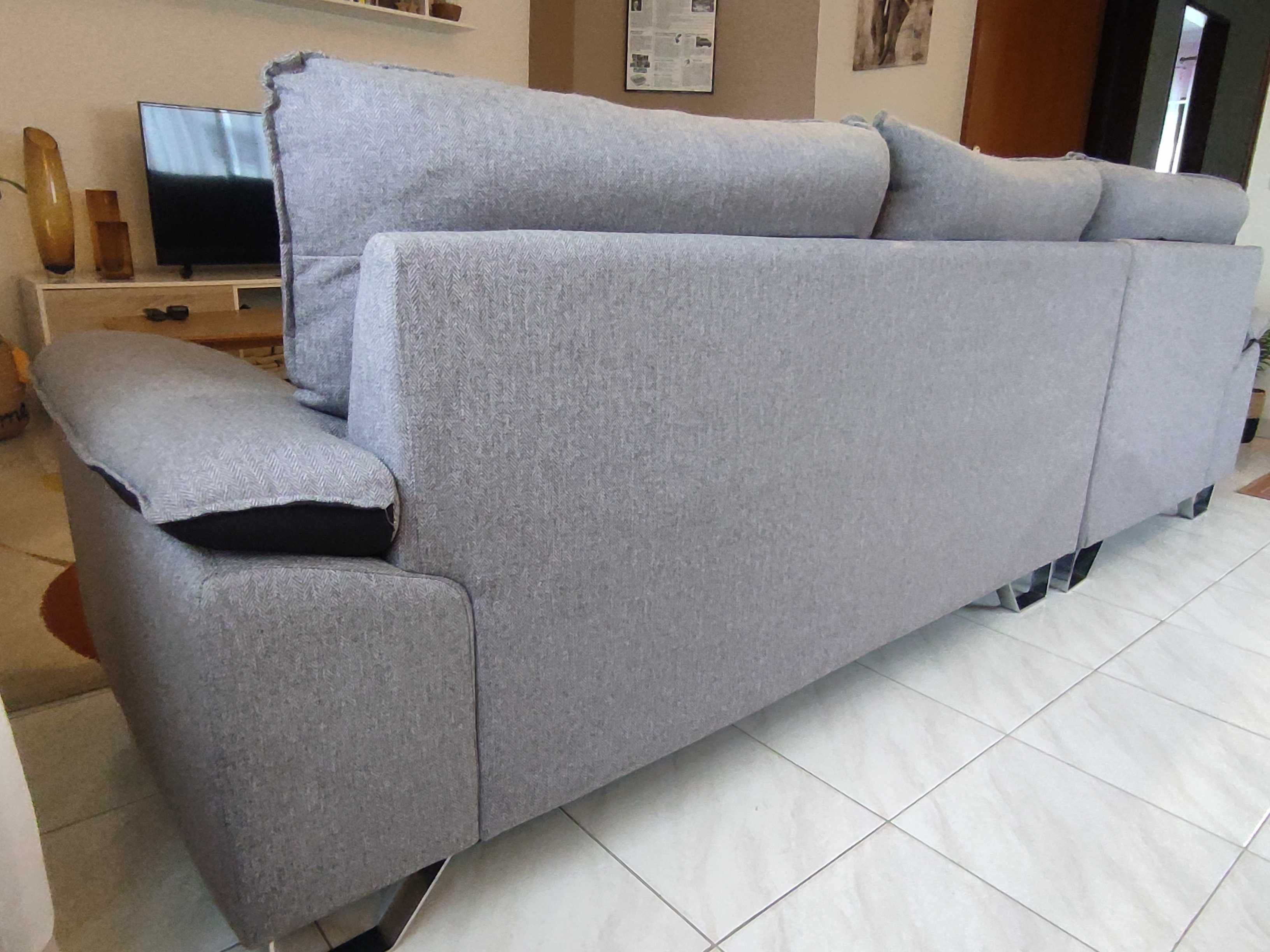 Sofá chaise long 3 lugares