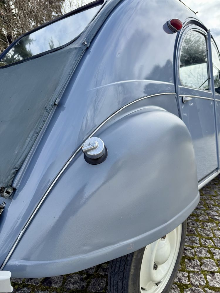 Citroen 2cv az Primeira série