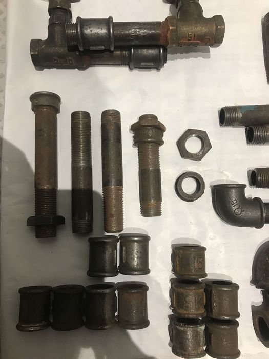 Сгоны, угольники, переходники, краны.  Ручки для окон.