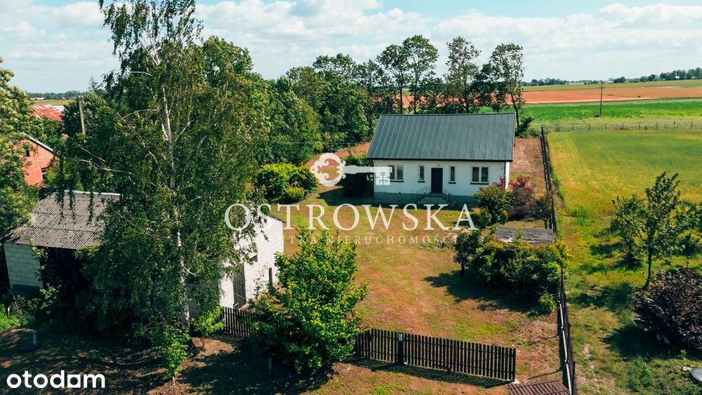 Domek na wsi z dobrym dojazdem do miasta