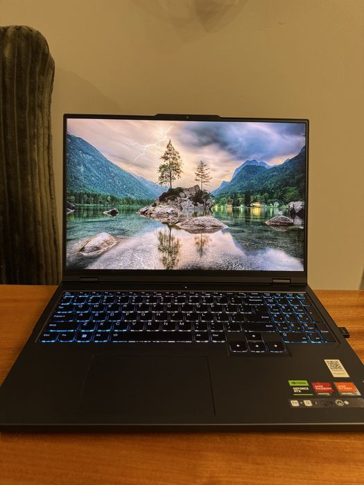LENOVO Legion Pro 5 16ARX8 16"  R7-7745HX 16GB RAM 512GB SSD RTX4060