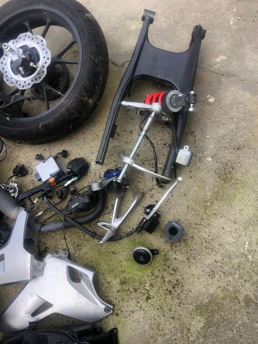 Części Honda cbr 125