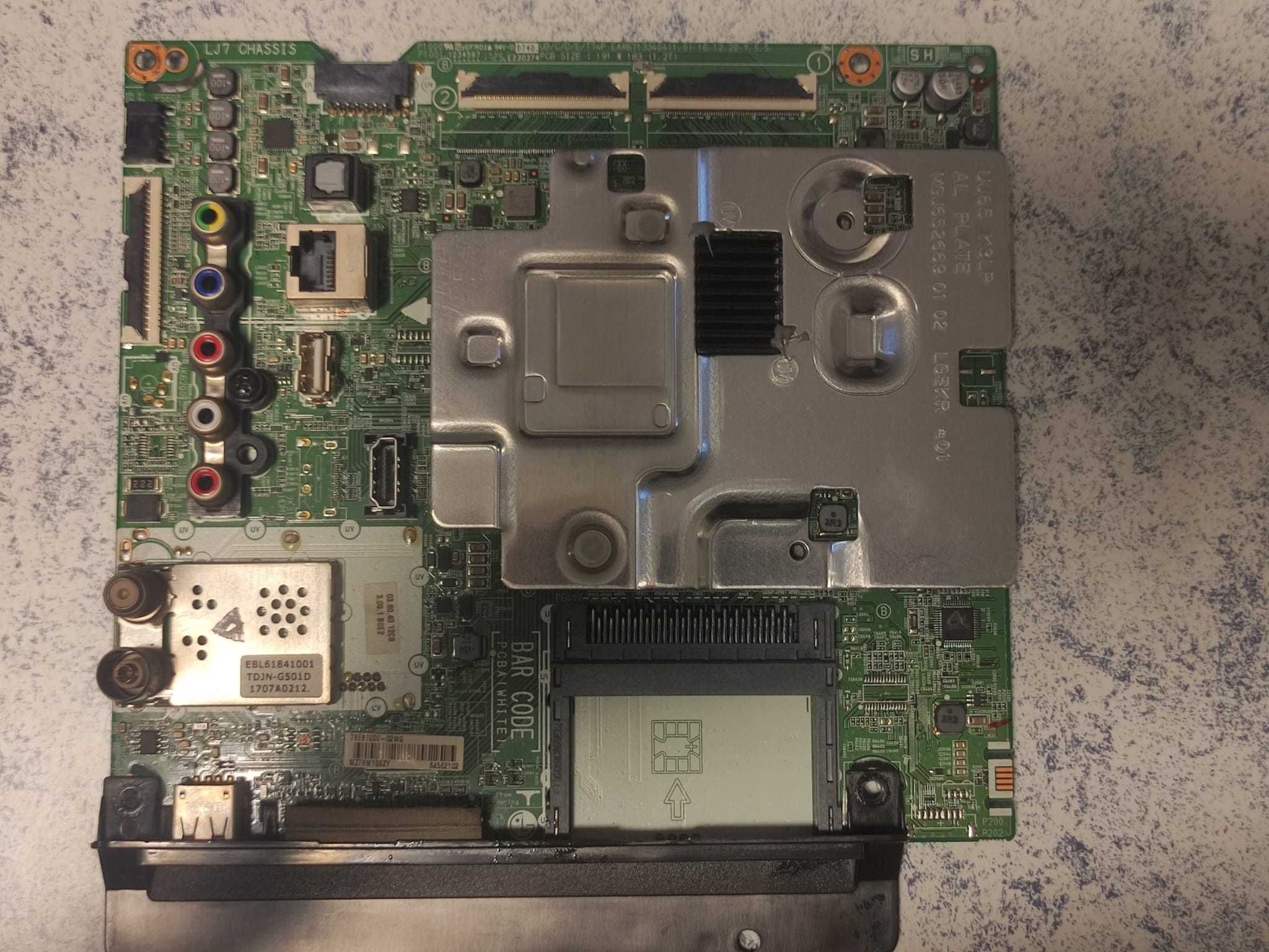 Placa TV LG EAX671334