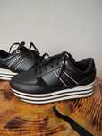 Skórzane czarne sneakersy Tommy Hilfiger rozm. 37