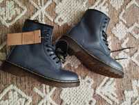 Botas Dr. Martens novas com etiqueta ainda