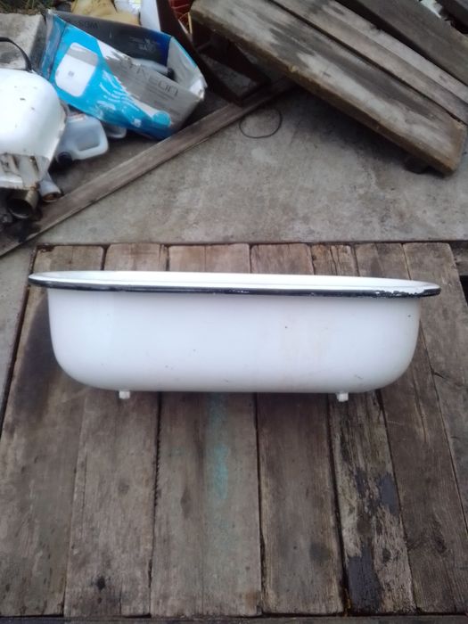 Продам новый столовый сервиз на 6персон или обмен.