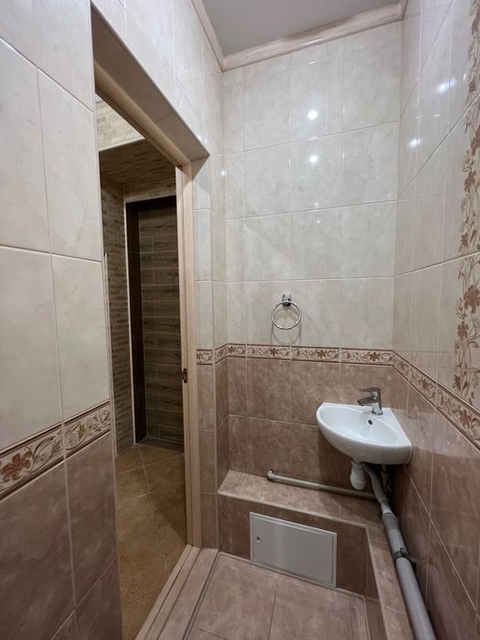 Снимите двухкомнатную квартиру в Центре, проспект Дмитра Яворницького