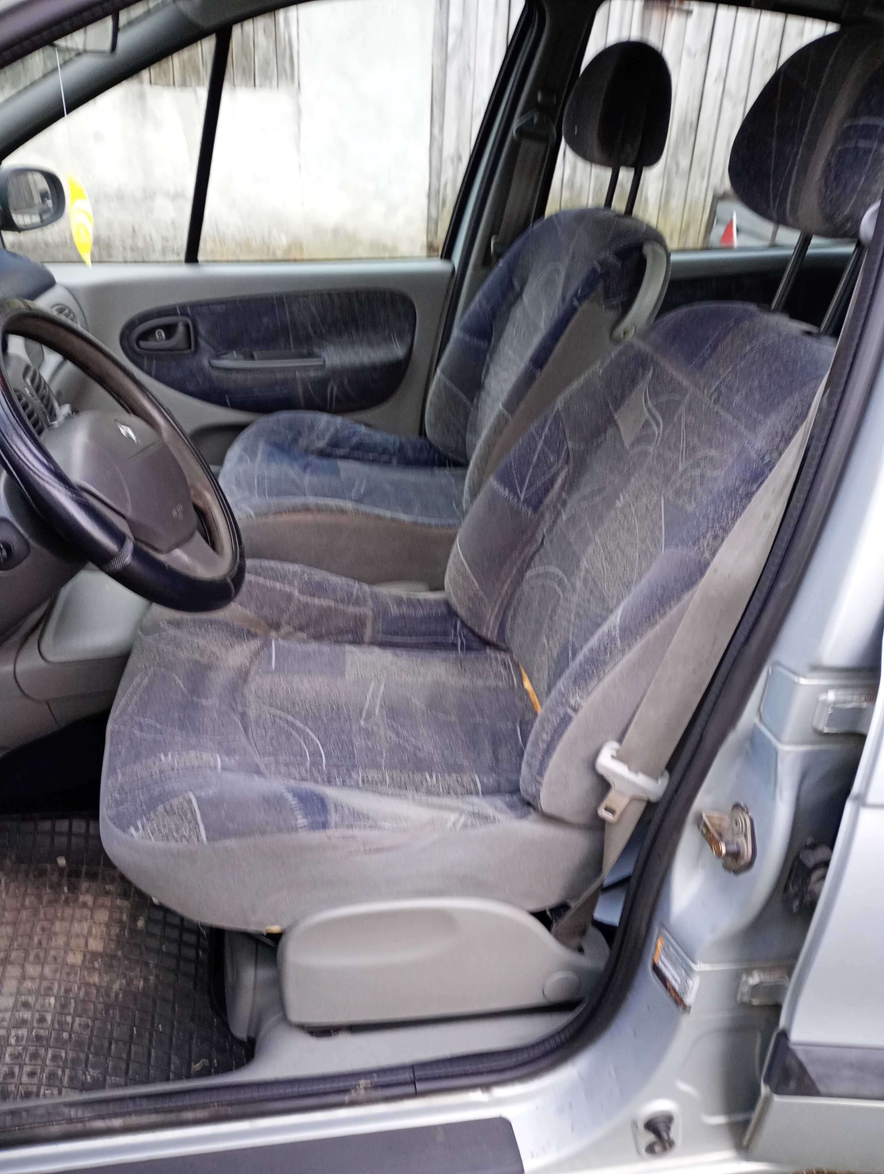 Renault Megane Scenic