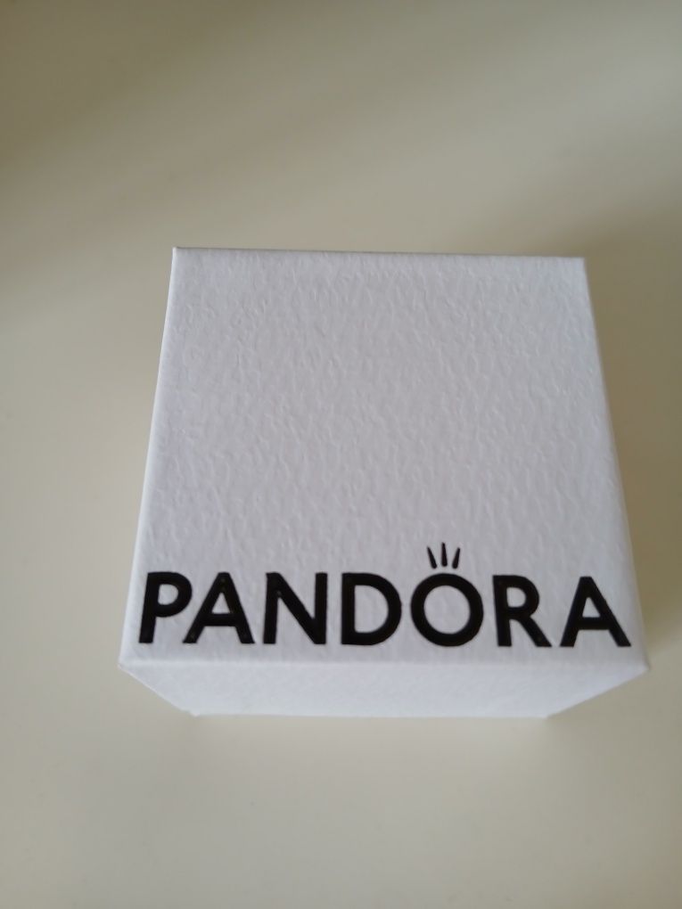 Caixa para conta Pandora