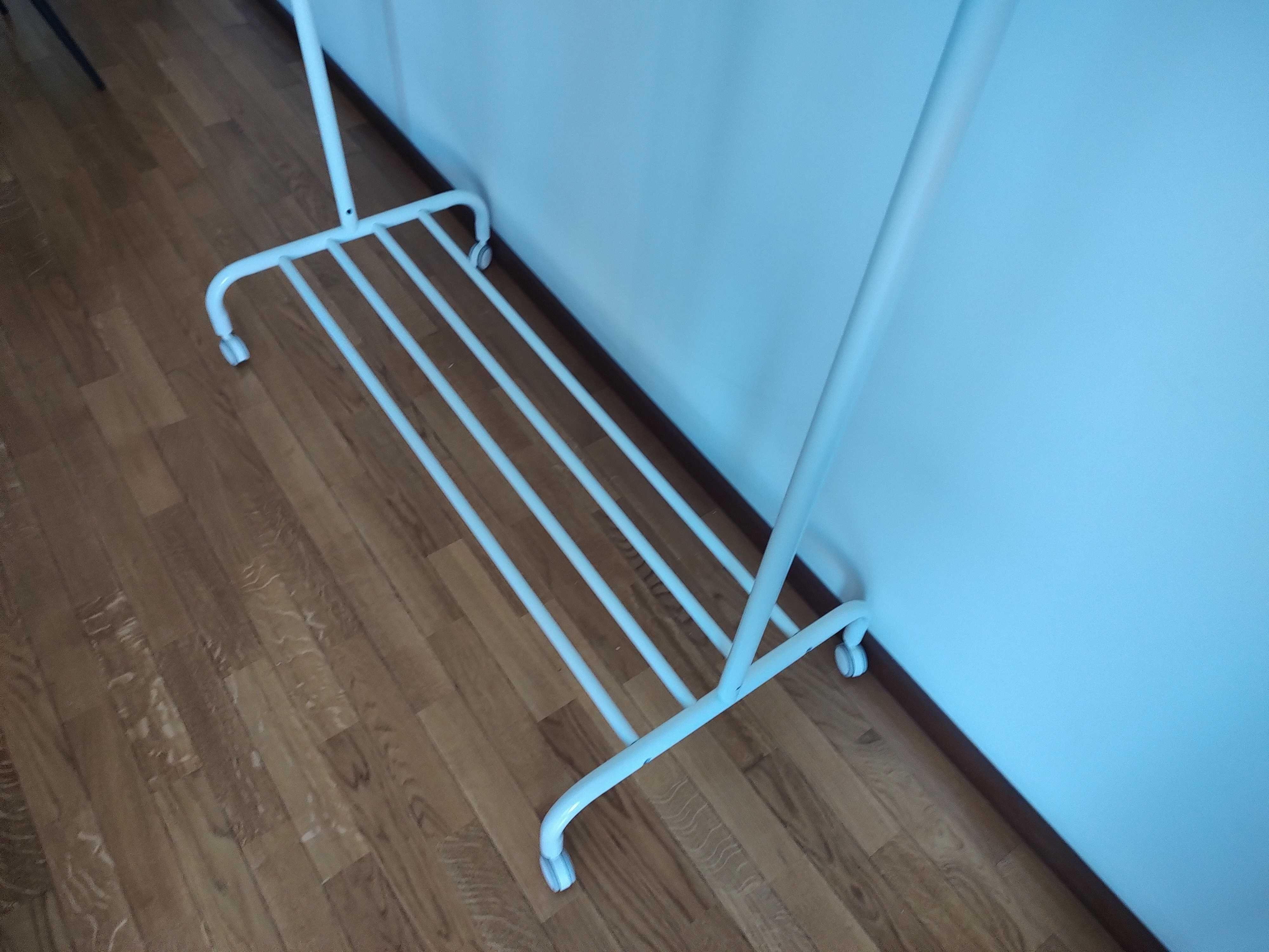 Arara / Suporte para Cabides