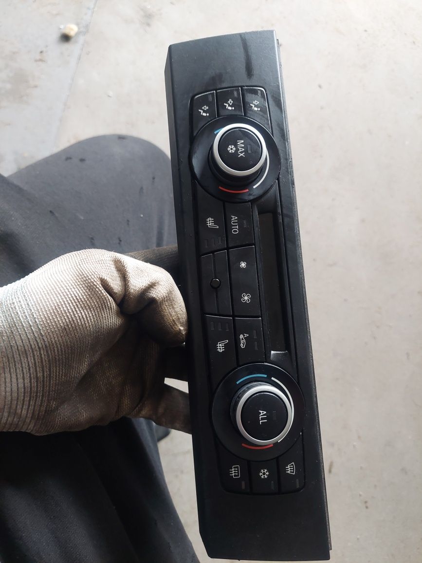 klimatronik panel klimatyzacji klimy pod nawi bmw e90 e91 e92 e93