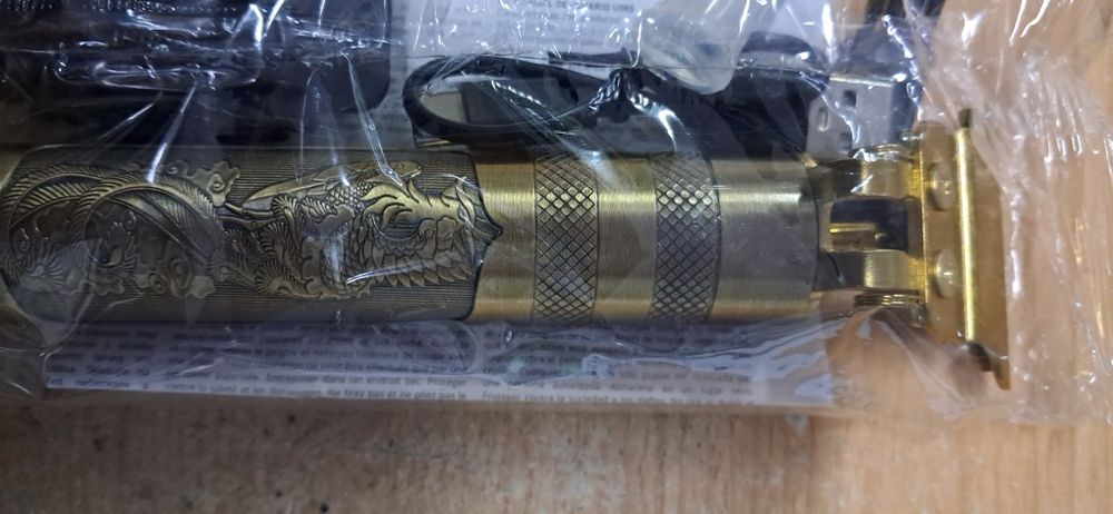 Maszynka do strzyżenia golenia włosów brody bezprzewodowa golarka