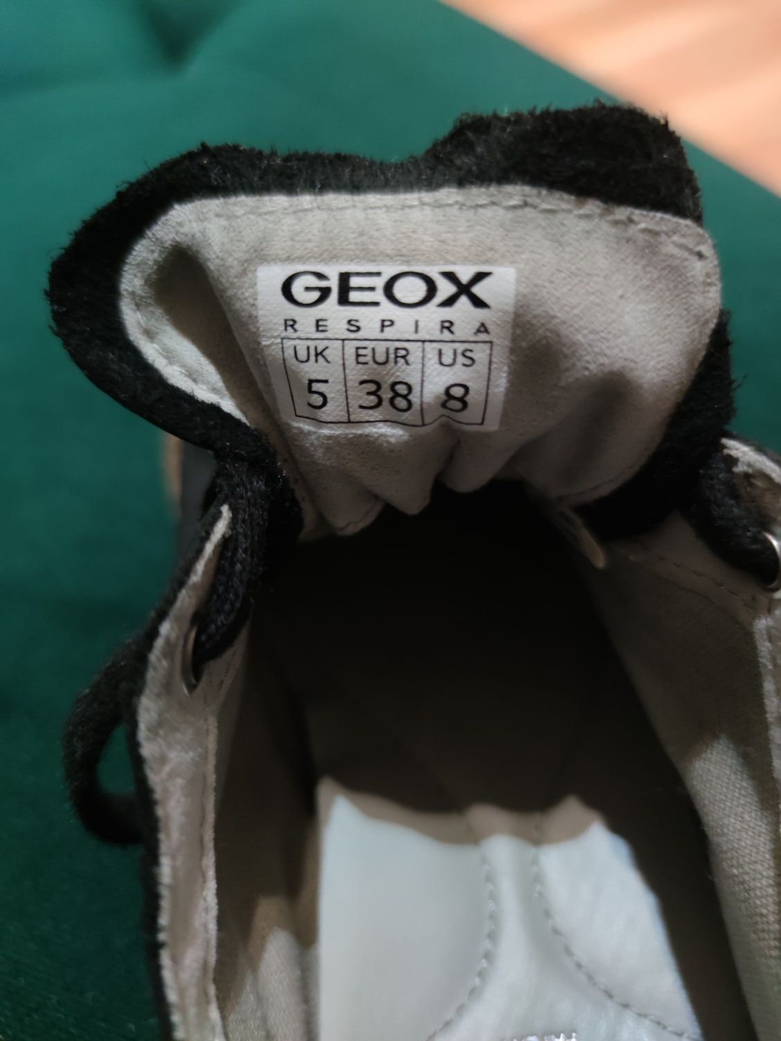 Buty damskie skórzane firmy Geox