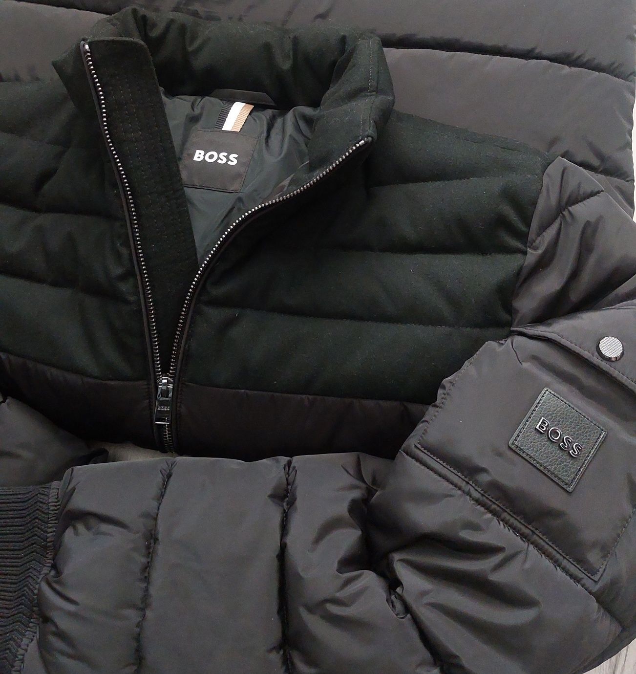 Hugo Boss nowa kurtka puchowa męska zimowa r. 50/L