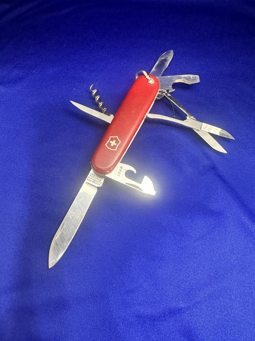 Старий швейцарський ніж Victorinox Victoria 91 mm