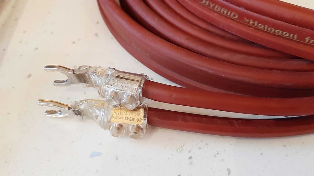 Kable głośnikowe Van den Hul M.C. Magnum Hybrid