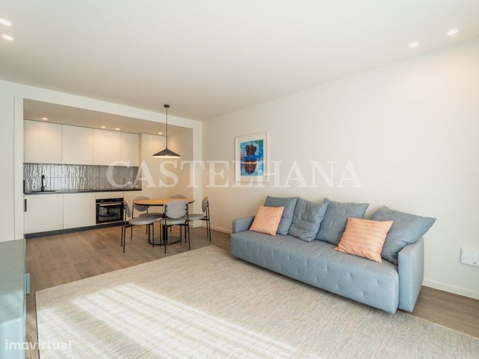 Apartamento T1 com garagem inserido em novo empreendimento da cidad...