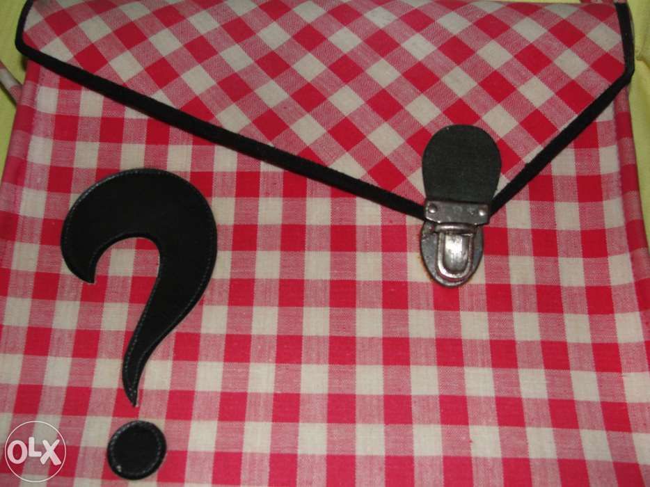 Antiga e curiosa carteira - vintage