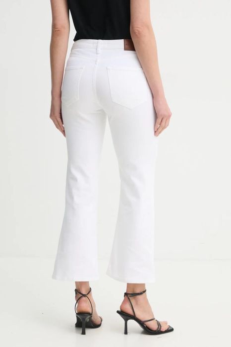 Zara трендова модель джинсів