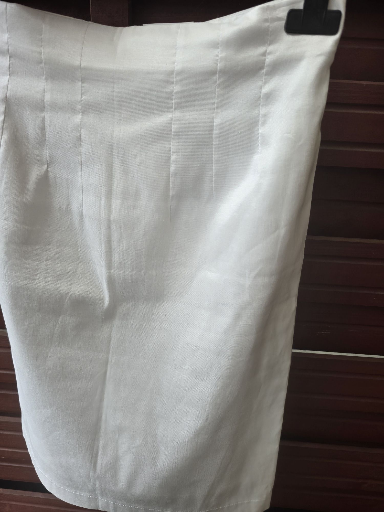 Biała spódnica mini 36 Cotton club