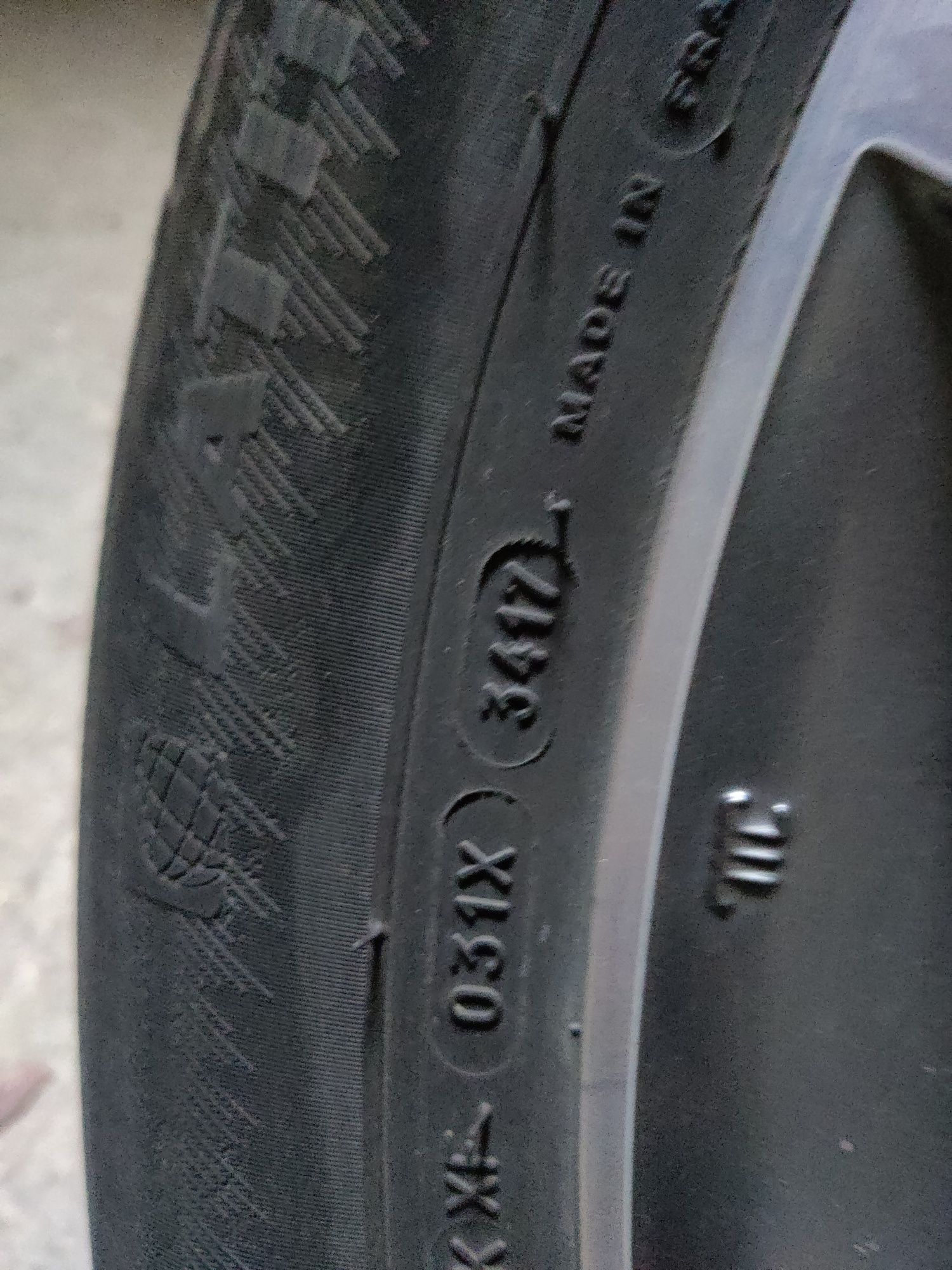 Пара шин 235 60 r18 Michelin Latitude Sport 3