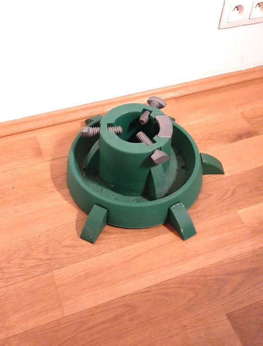 stojak pod choinkę