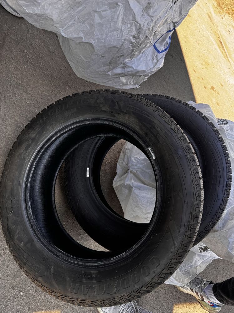 Нові good year ultra grip ice 2 205/60 16
