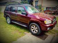 Nissan pathfinder 3.5 220 km LPG