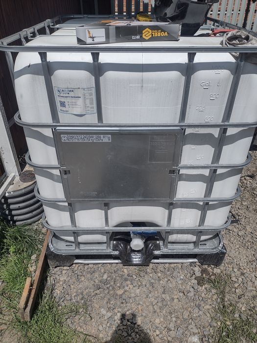 Sprzedam zbiornik 1000 l fabrycznie nowy