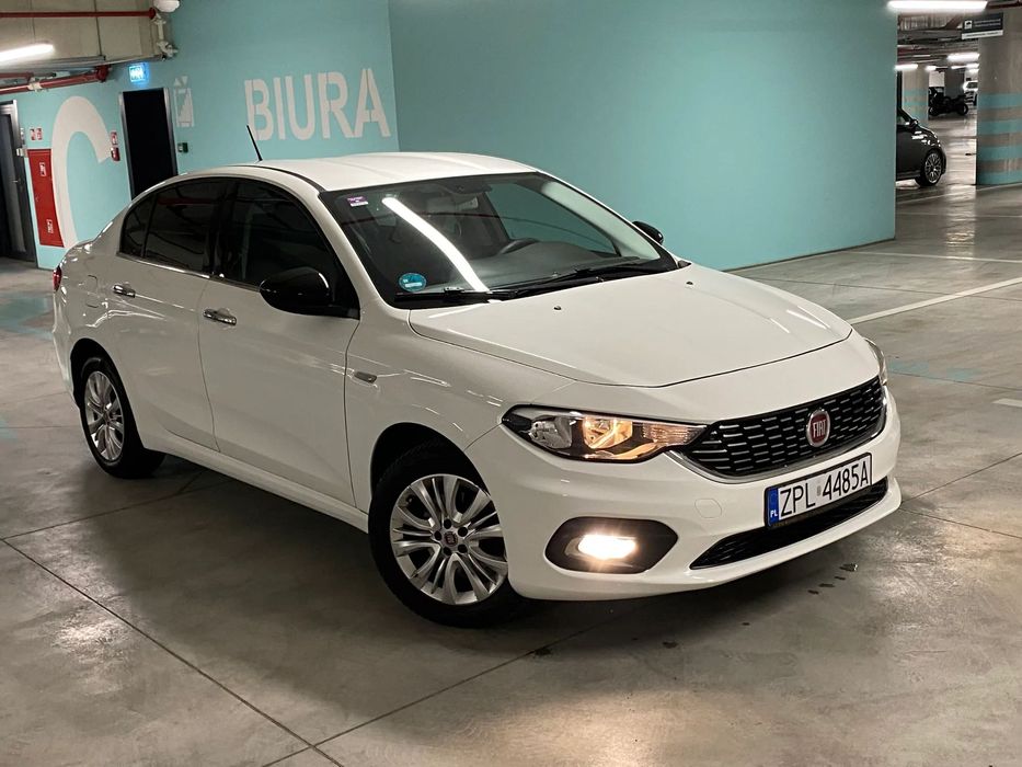Fiat Tipo 1.6 Benz-Automat-Navi-Kamera-Skóra