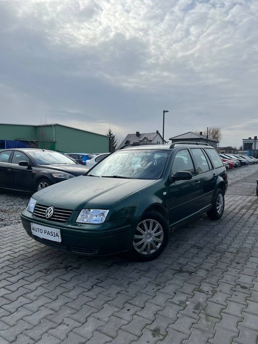 Volkswagen Bora 1.6 LPG*Oszczedny*NaDojazdy*Klima*Rodzinne*Zamiana