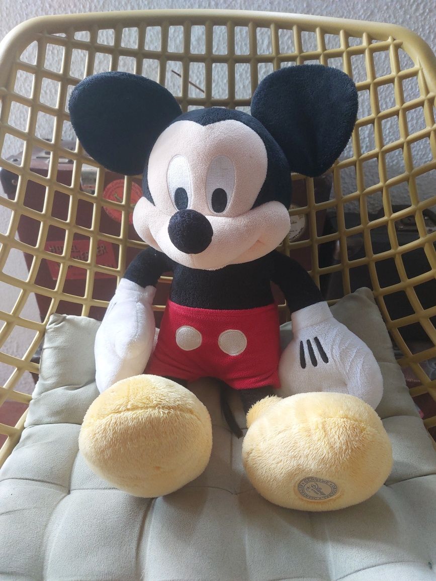 Figuras Mickey e Donald