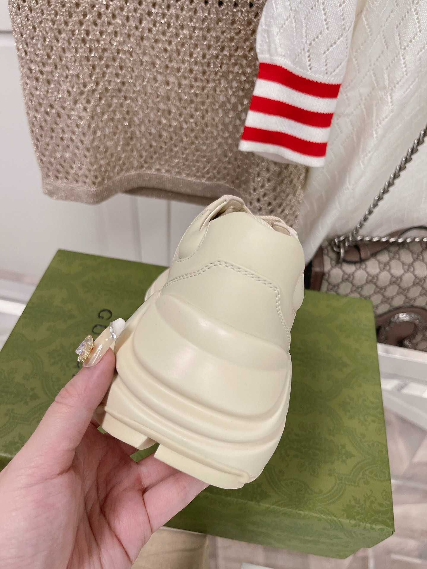 GUCCI buty dla par – dla par, elegancja na co dzień