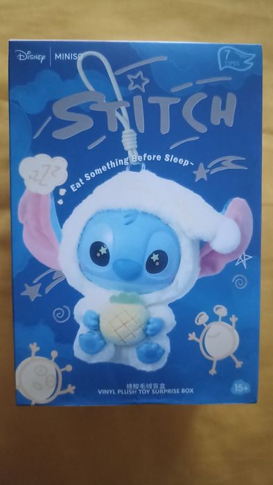 Stitch box- w środku losowy stitch